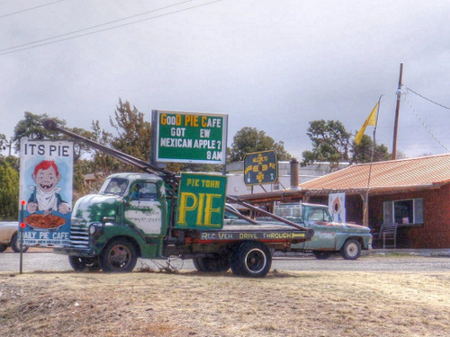 One of Pie Town's two pie serving cafe's (The Good Pie Cafe).